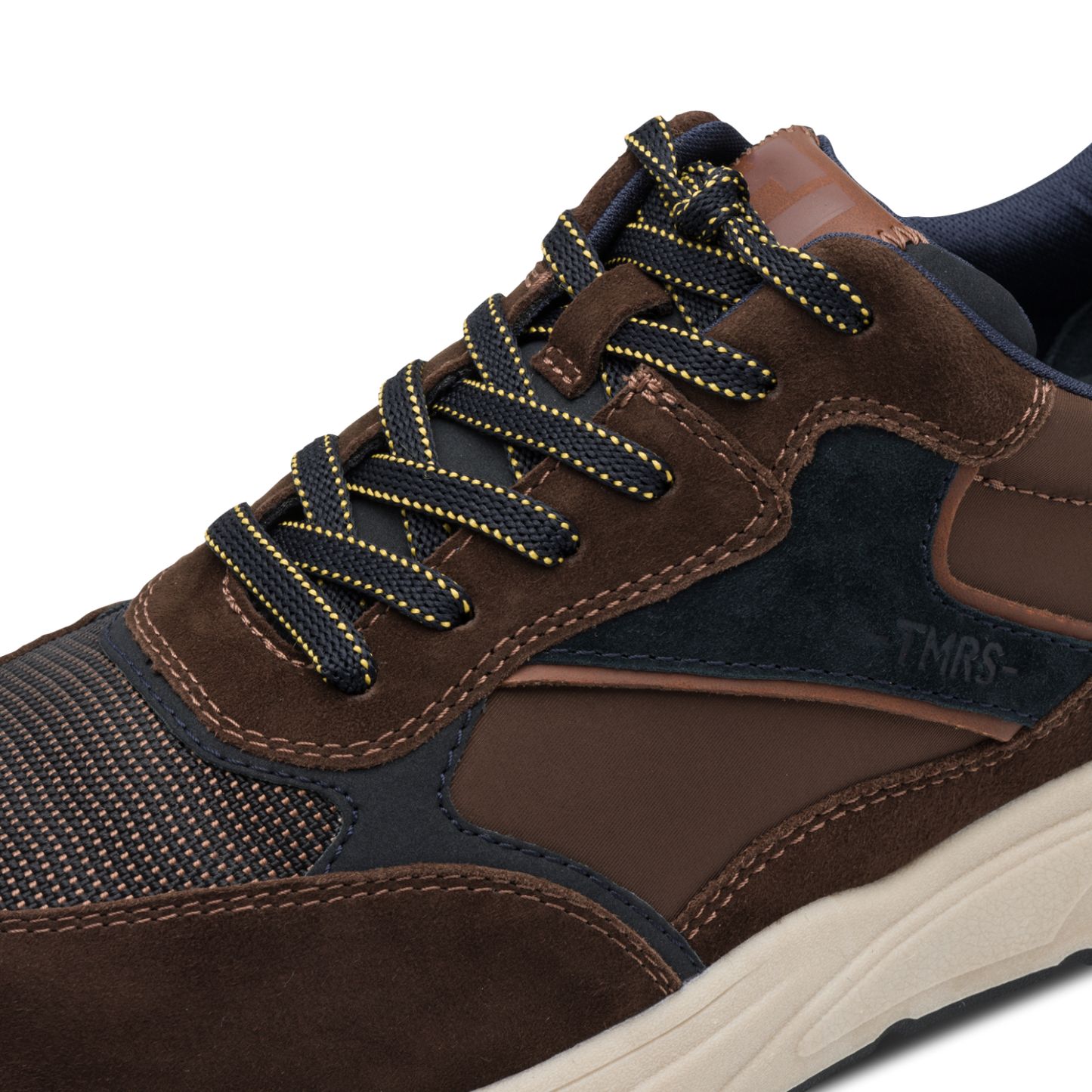 Mørkebrun Ruskinds Sneaker med Navy Detaljer – Skindfoeret og Creme Farvet Sål