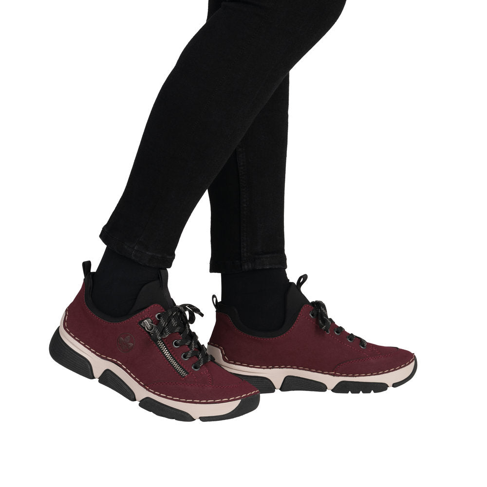 Rieker sneakers til dame i bordeaux – Model 45973-36