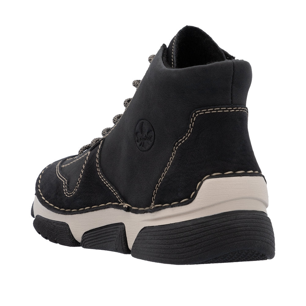 Rieker støvle til dame i sort – Model 45906-00