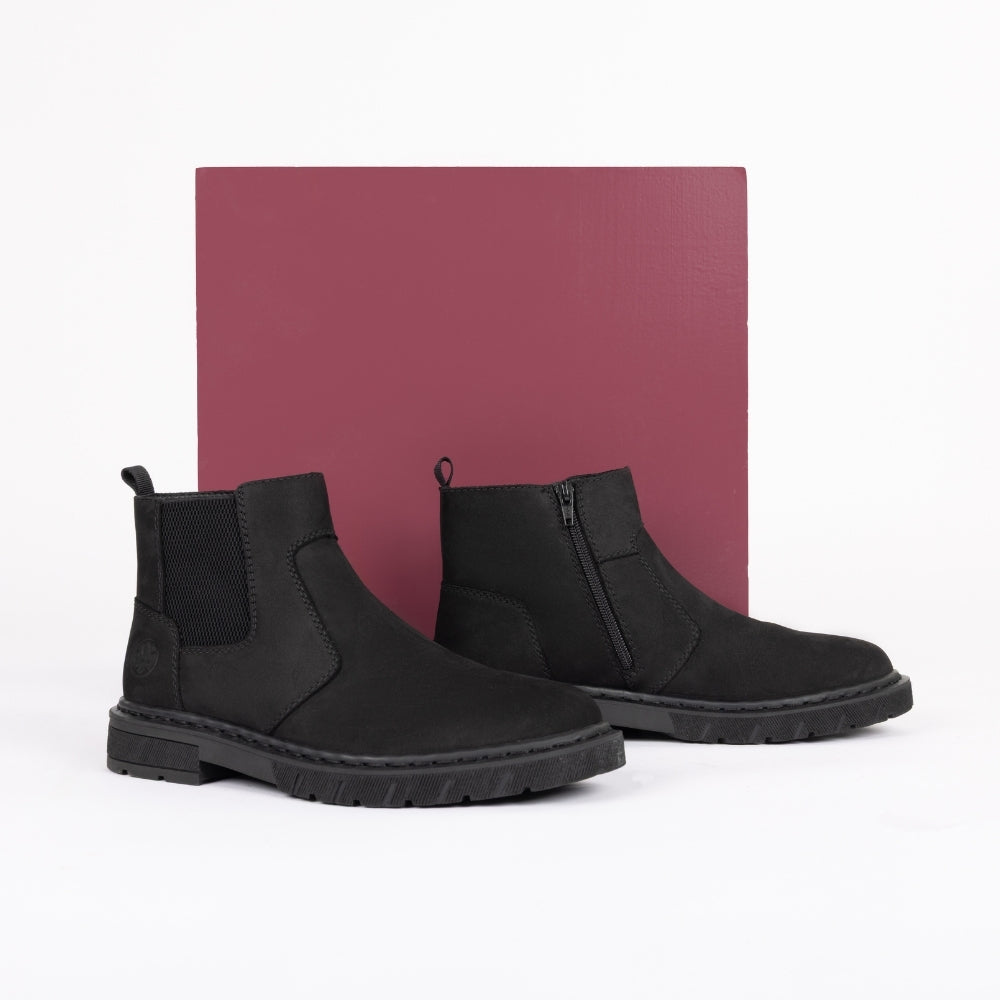 Rieker støvle til herre i sort – Model 31650-00