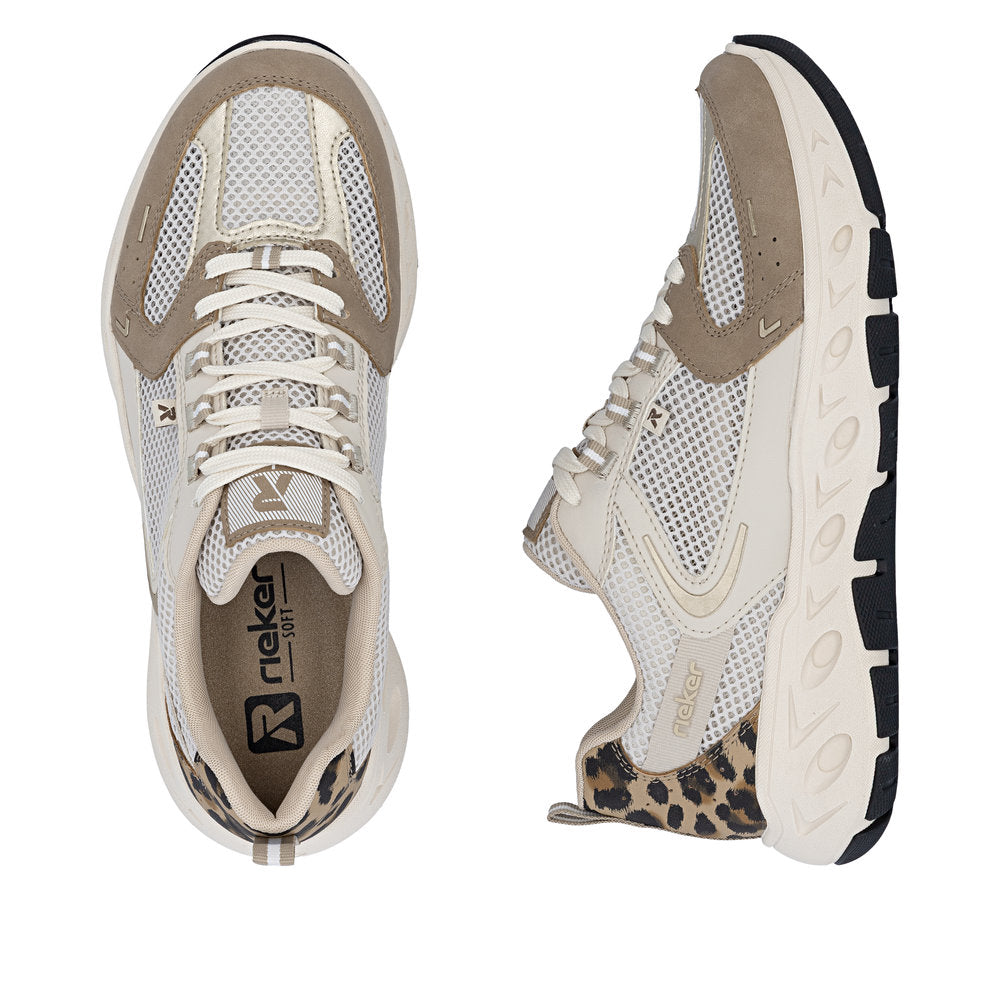 Rieker Sneakers Dame – Beige/Gold Ekstra Wide (Model M6501-60) | Komfortable og rummelige
