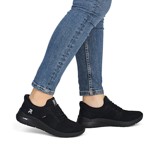 Rieker Sneakers Dame – Sort med Tex-Membran (Model M8550-00) | Komfortable og vandafvisende