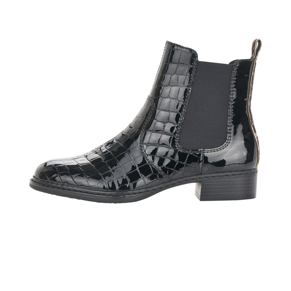 Rieker støvle til dame i sort lak – Model 73494-00