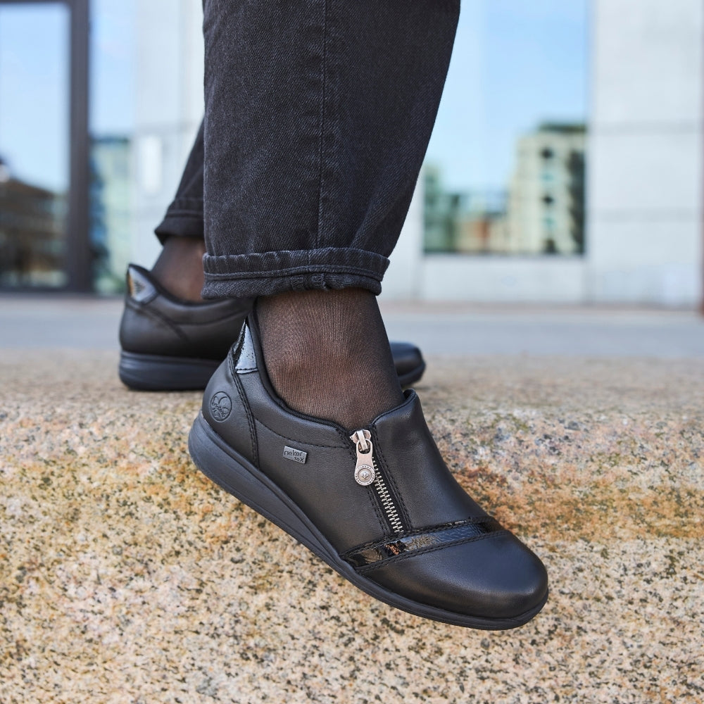 Rieker Ready 2 Go sko til dame i sort – Model 47264-00