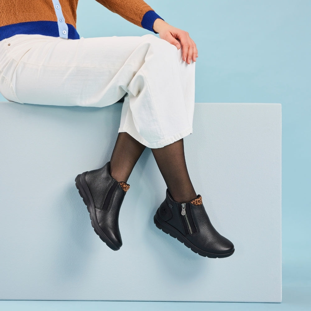 Rieker Ready 2 Go støvle til dame i sort – Model Z0059-00