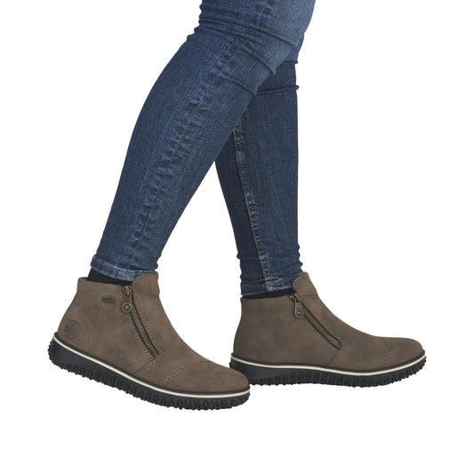 Rieker støvle til dame i brun – Model Z4265-24