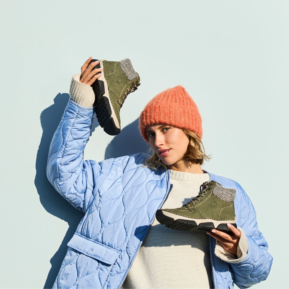 Rieker støvle til dame i grøn – Model 45955-54